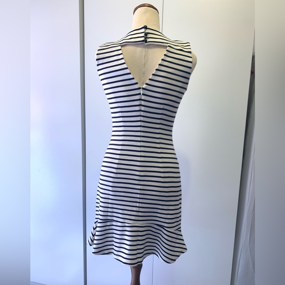 Esprit- 100% Cotton embroidered stripes dress - Picture 4 of 10